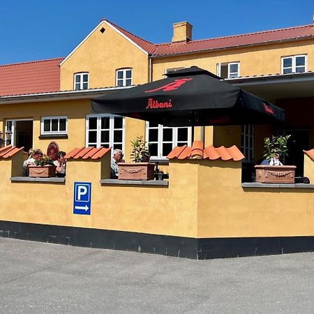 Oro Kro & Hotel Exterior foto